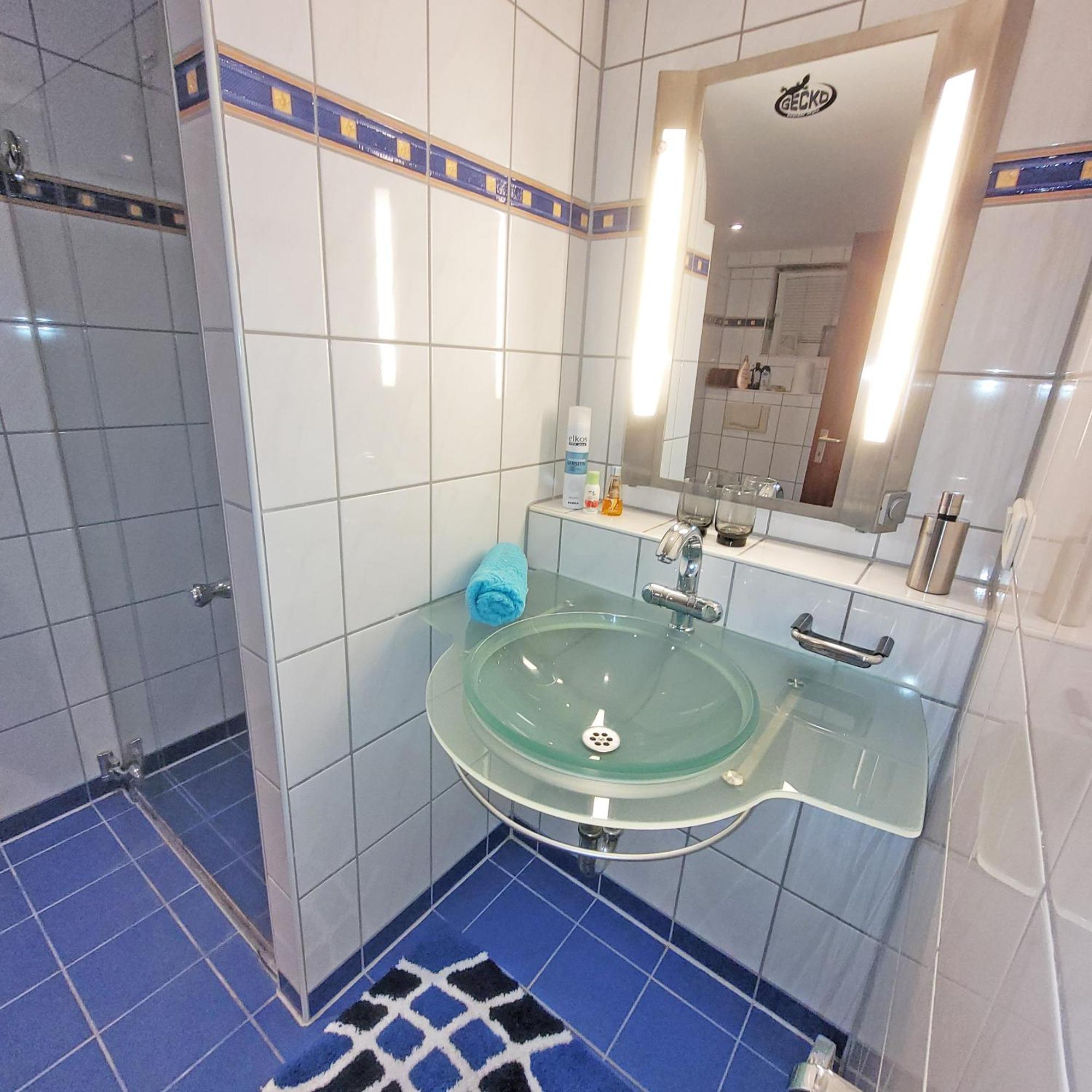 Apartment Close To Nature,Airport, Fair 라팅겐 외부 사진